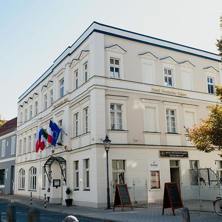 Hotel & Restaurant "Deutscher Kaiser" 페를레베르크 외부 사진