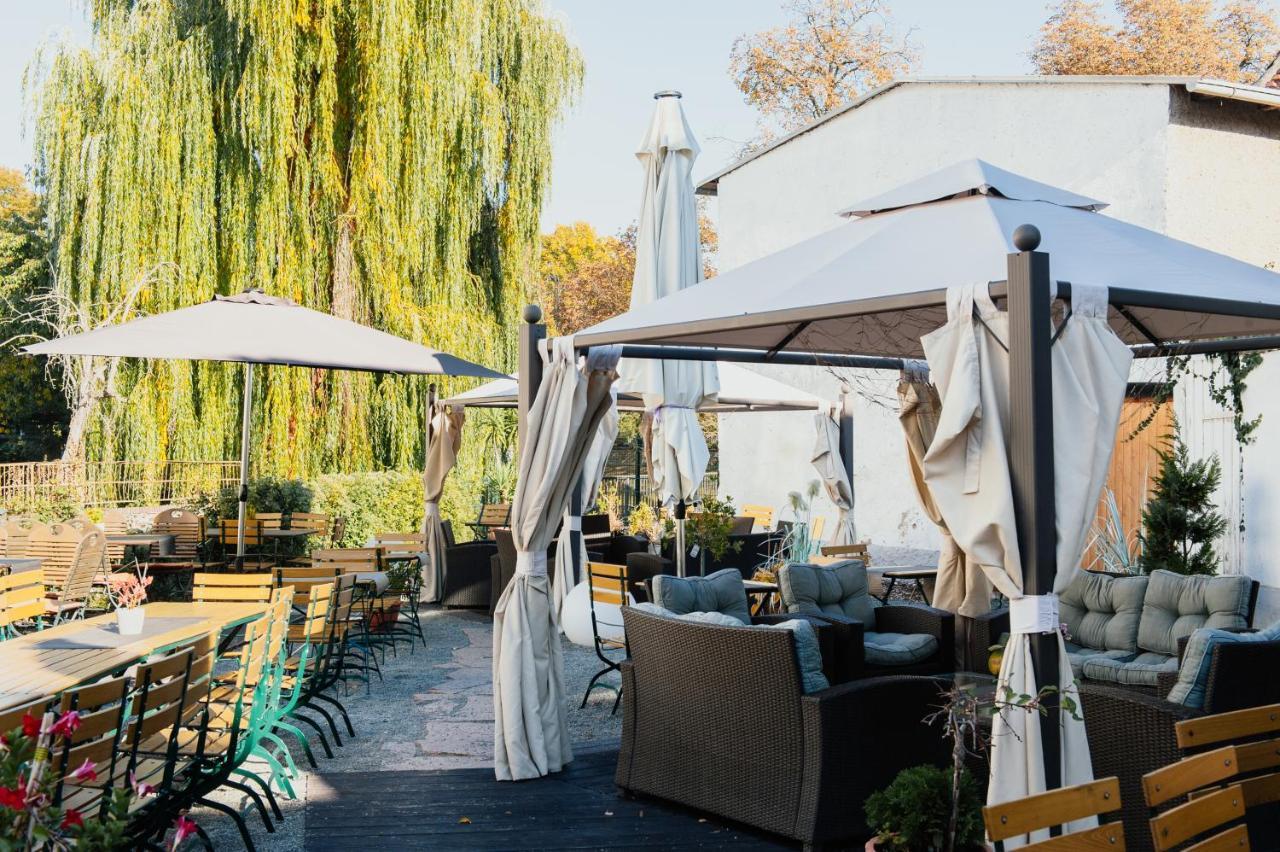 Hotel & Restaurant "Deutscher Kaiser" 페를레베르크 외부 사진