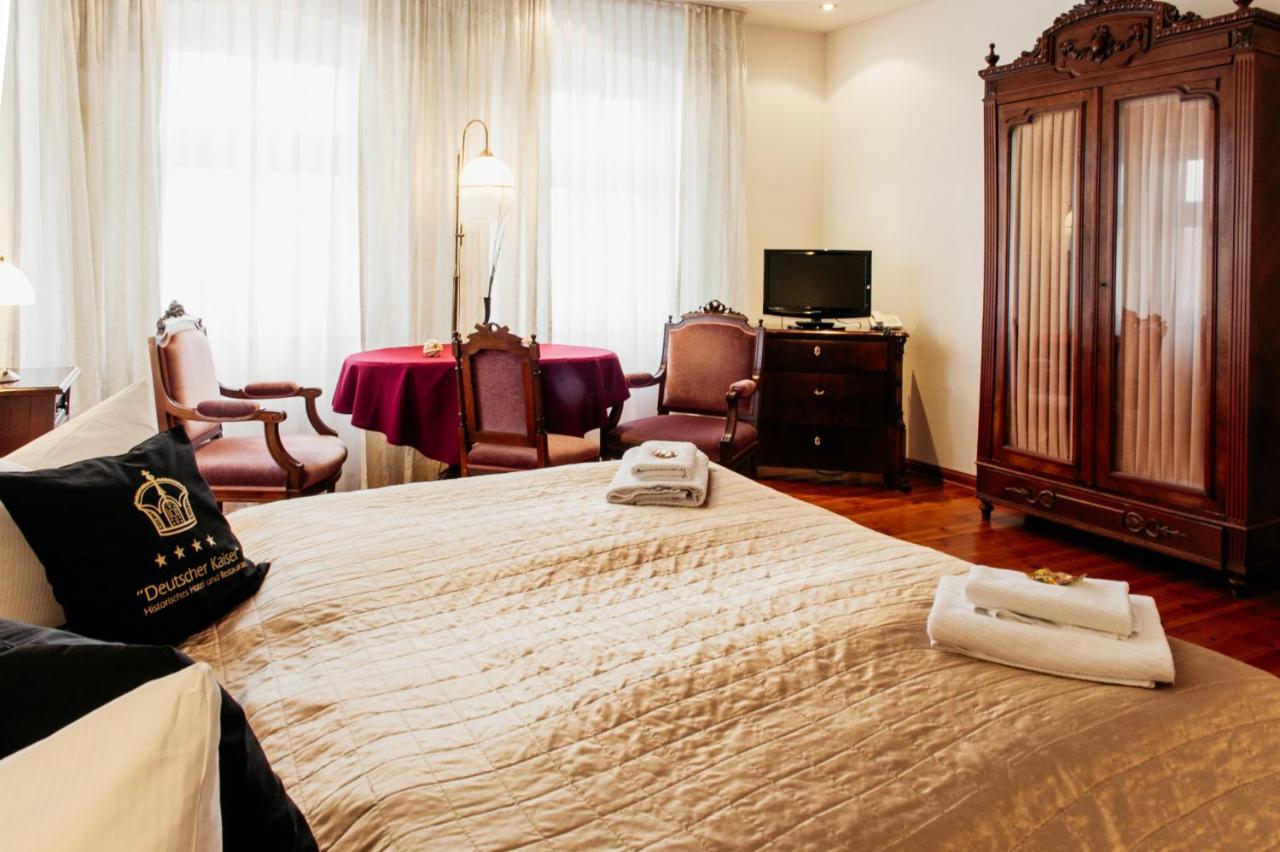 Hotel & Restaurant "Deutscher Kaiser" 페를레베르크 외부 사진